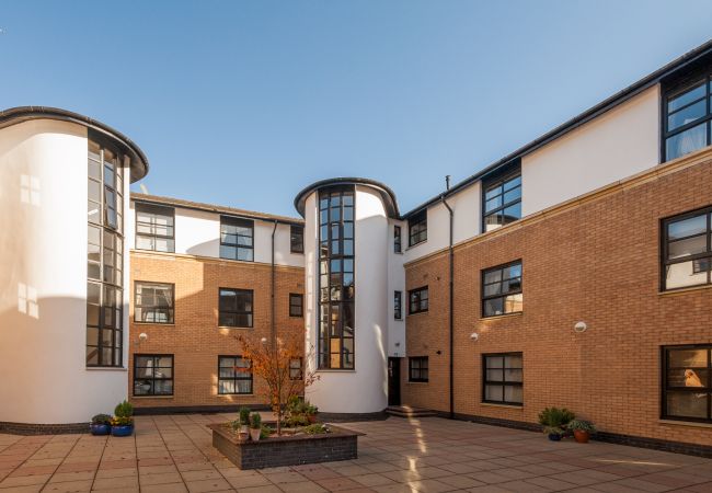 Apartment in Glasgow - Greyfriars Court - Merchant City, Parking available Apartment in Glasgow - Greyfriars Court - Merchant City, Parking available