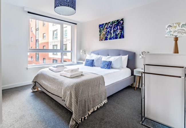Apartment in Glasgow - Metropole Apartment - Parking available Apartment in Glasgow - Metropole Apartment - Parking available