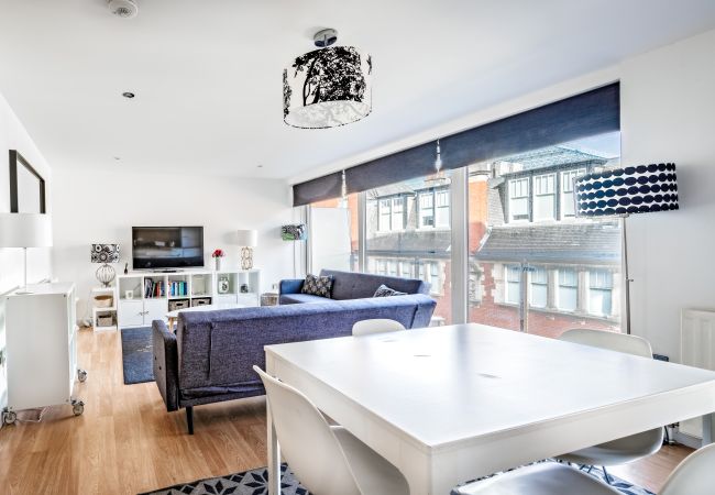 Apartment in Glasgow - Metropole Apartment - Parking available Apartment in Glasgow - Metropole Apartment - Parking available