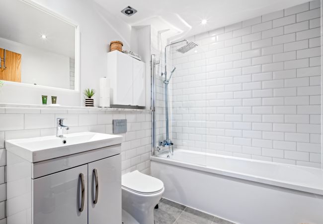 Apartment in Glasgow - Metropole Apartment - Parking available Apartment in Glasgow - Metropole Apartment - Parking available