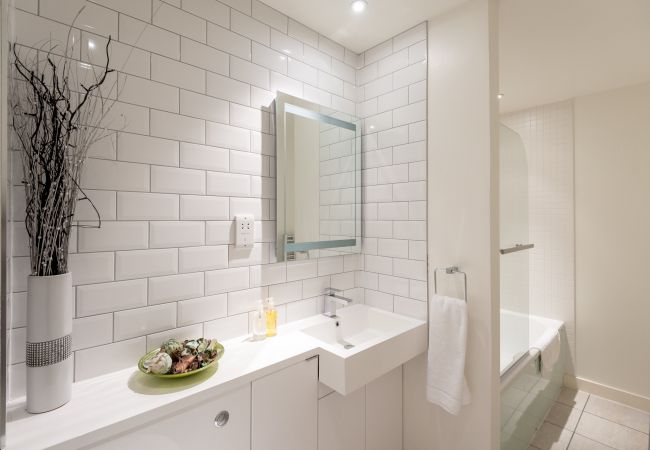 Apartment in Glasgow - Lancefield Quay - SECC & Hydro Arena, parking available Apartment in Glasgow - Lancefield Quay - SECC & Hydro Arena, parking available