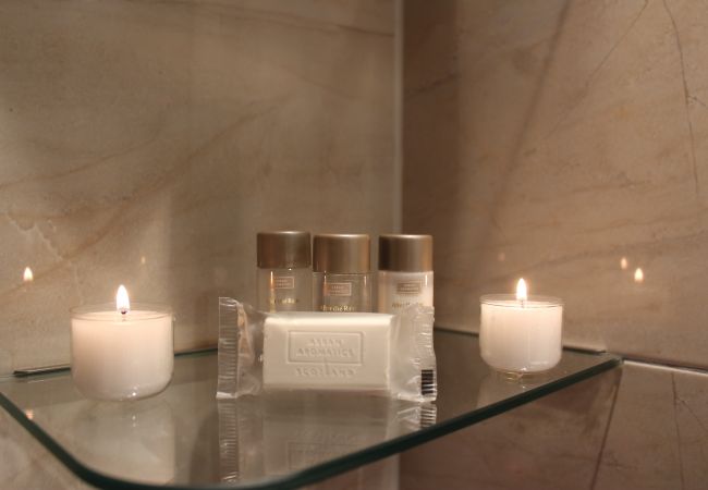 Apartment in Glasgow - The Bridge - Two bedrooms, Central Location, Parking available Apartment in Glasgow - The Bridge - Two bedrooms, Central Location, Parking available