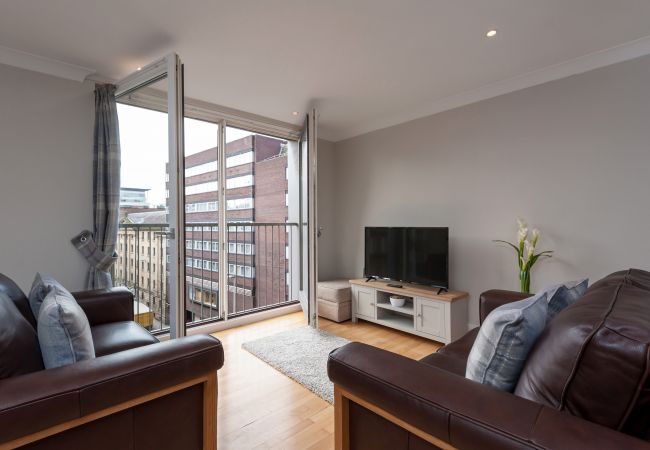 Apartment in Glasgow - The Bridge - Two bedrooms, Central Location, Parking available Apartment in Glasgow - The Bridge - Two bedrooms, Central Location, Parking available