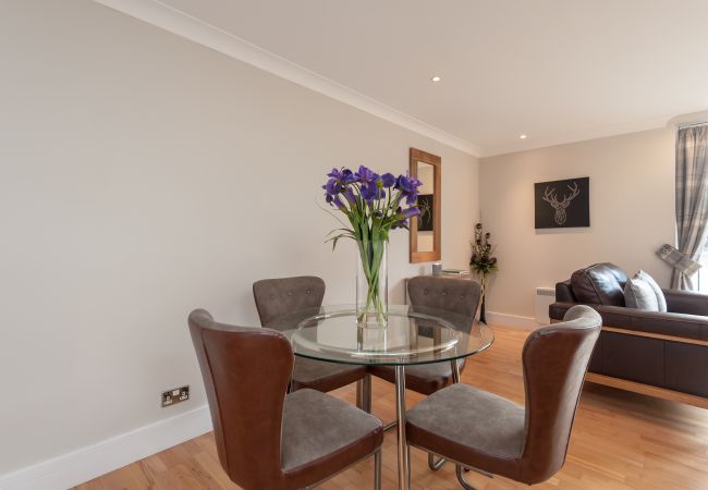 Apartment in Glasgow - The Bridge - Two bedrooms, Central Location, Parking available Apartment in Glasgow - The Bridge - Two bedrooms, Central Location, Parking available