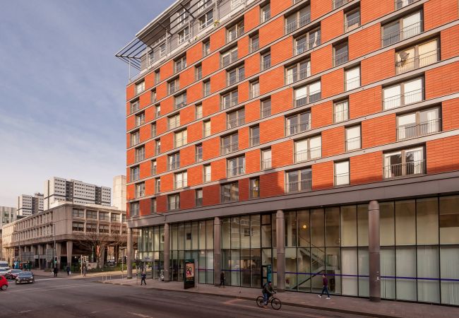 Apartment in Glasgow - The Bridge - Two bedrooms, Central Location, Parking available Apartment in Glasgow - The Bridge - Two bedrooms, Central Location, Parking available