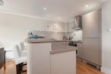 Apartment in Glasgow - The Bridge - Two bedrooms, Central Location, Parking available
