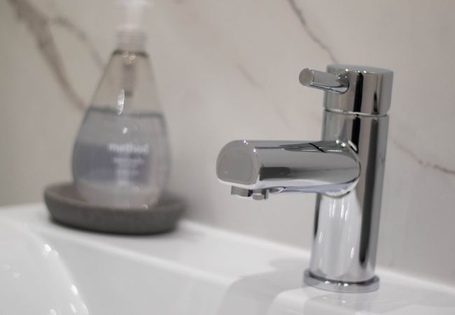 Apartment in Glasgow - Nairn Apartment - West End close to University Apartment in Glasgow - Nairn Apartment - West End close to University