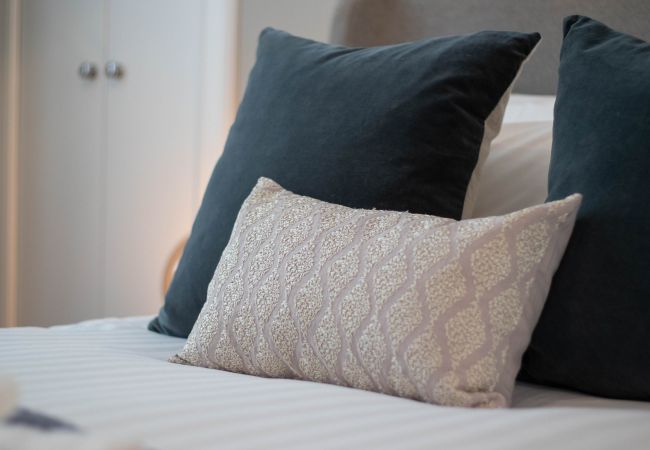 Apartment in Glasgow - Nairn Apartment - West End close to University Apartment in Glasgow - Nairn Apartment - West End close to University