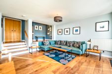 Apartment in Glasgow - Carrick Quay Two bedrooms with balcony